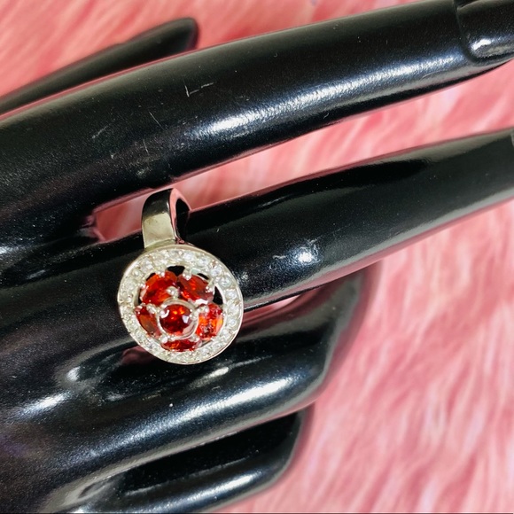 Beautiful CZ and garnet encrusted Sterling Silver designer ring size 9 - Picture 2 of 3